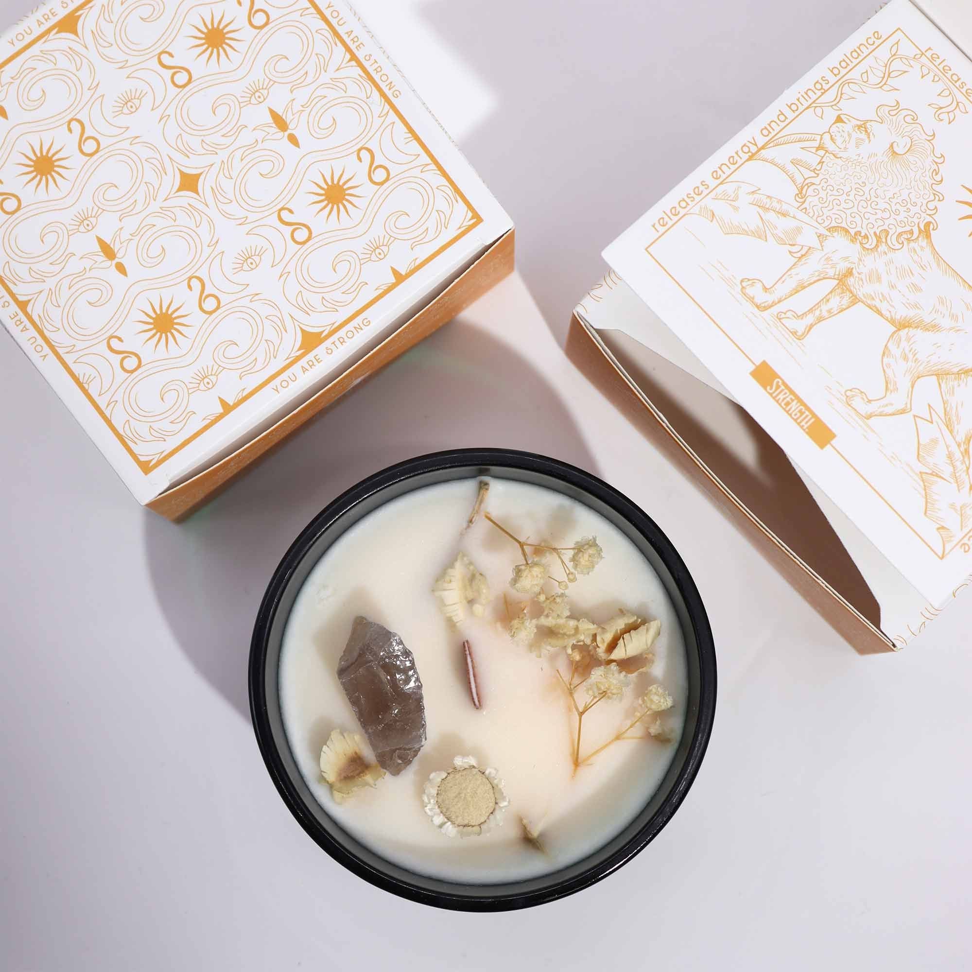 Hop Hare Crystal Magic Candle – The Lion
