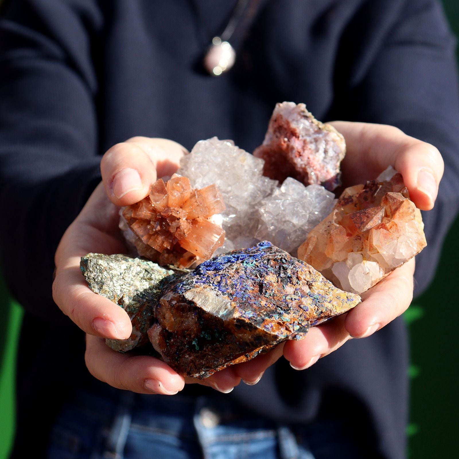 Mineralproben - Chalkopyrit (ca. 80 Stück pro Schale)