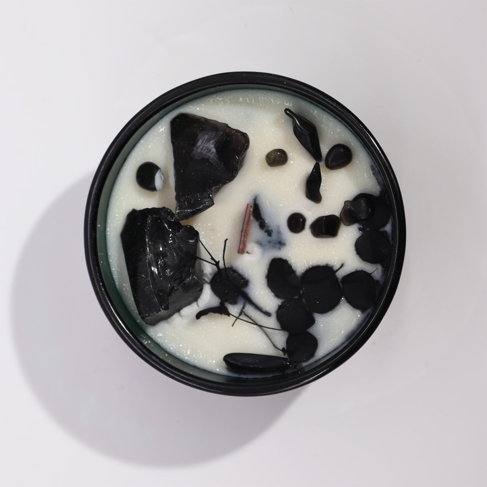 Hop Hare Crystal Magic Candle – The King of Swords