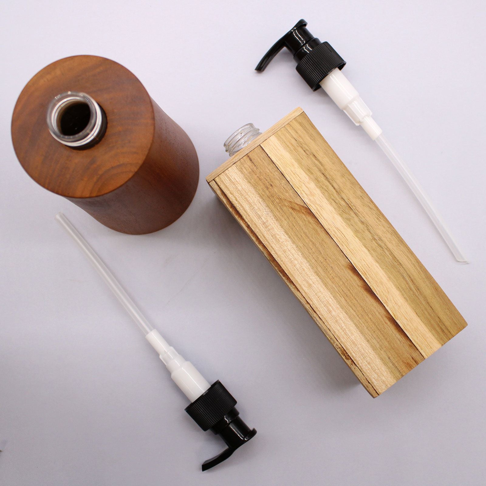 Teakholz – Quadratischer Seifenspender 200ml