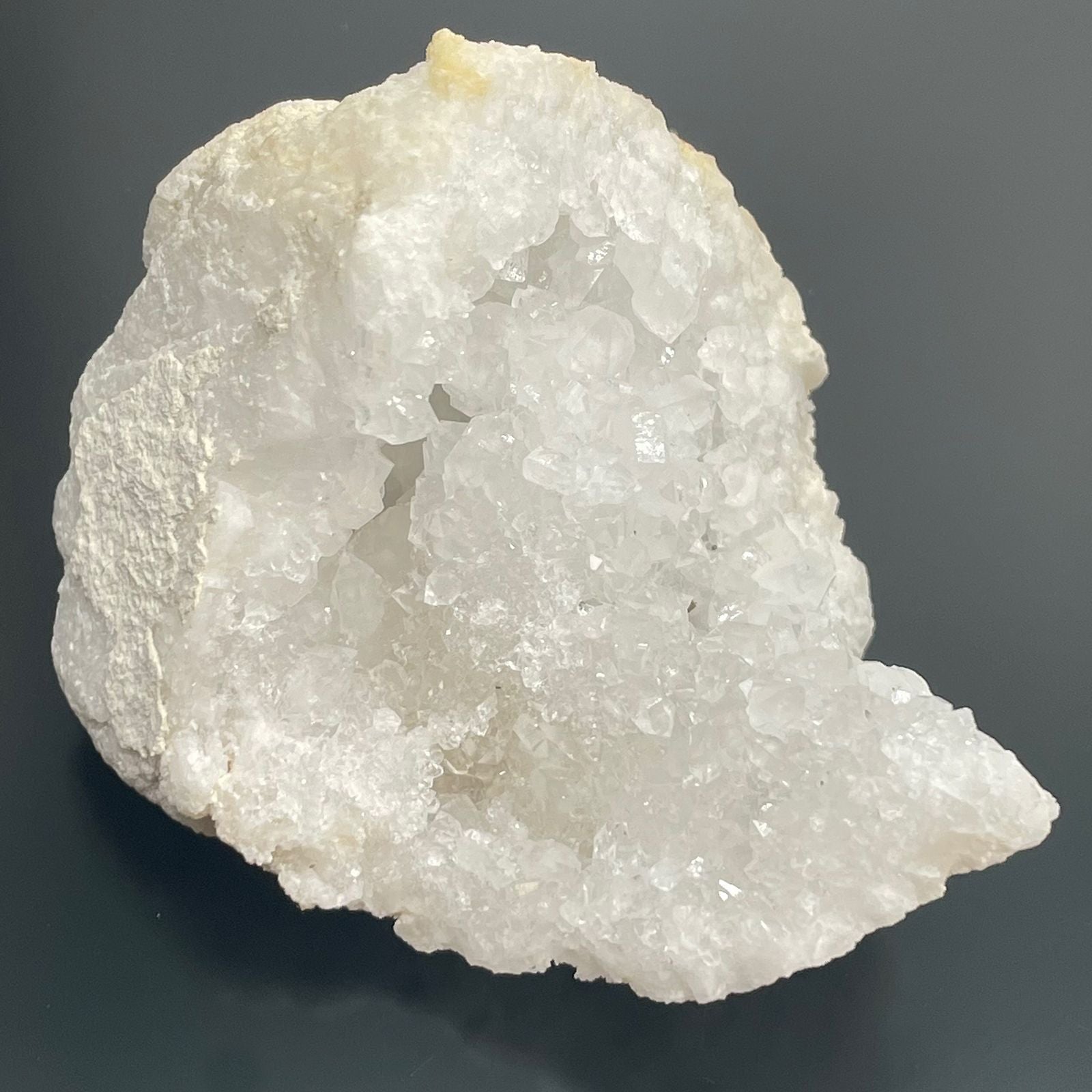 Mineralien – Calcit (ca. 32 Stück pro Schale)