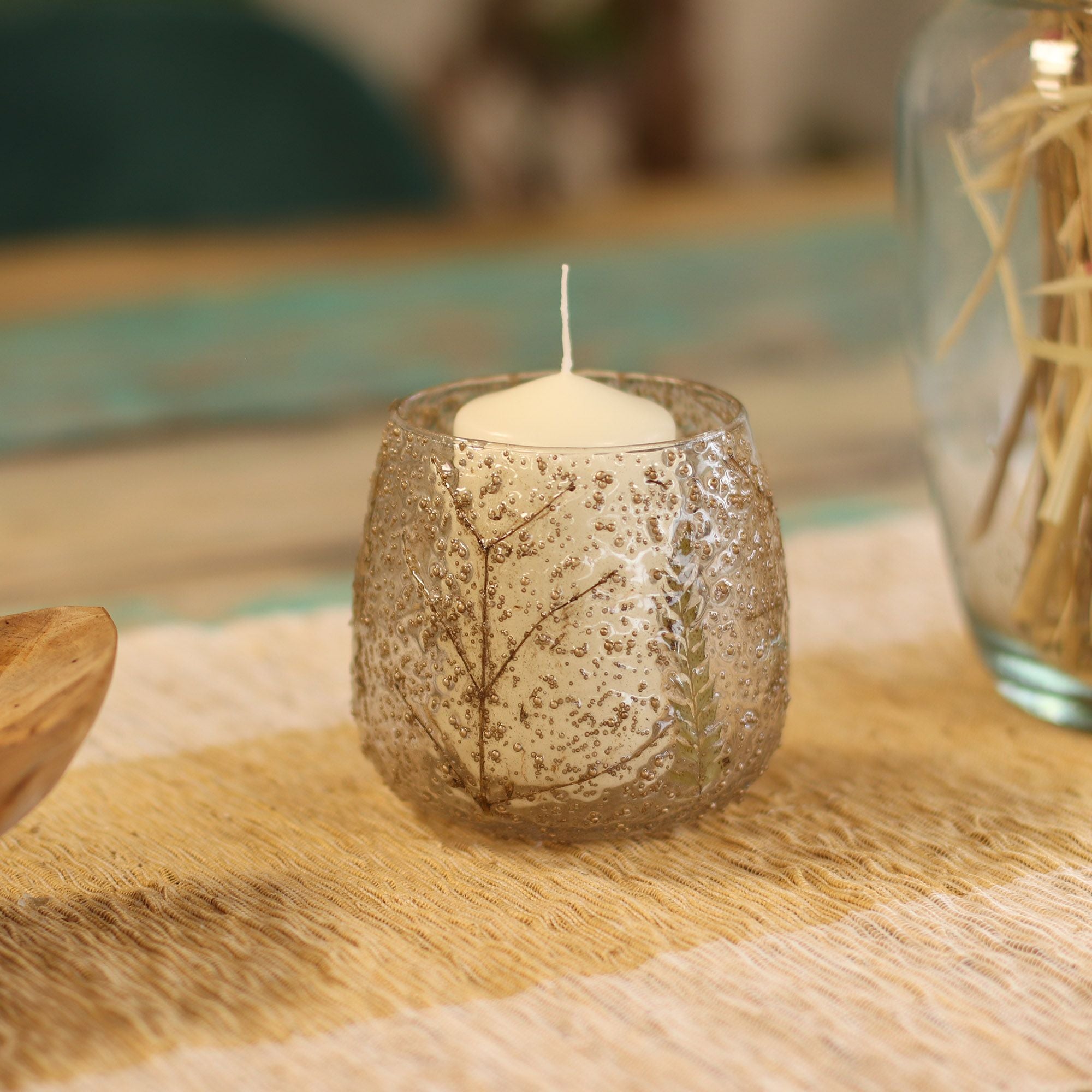 Natural Floral Glass – Straight Candle Holder – Pino