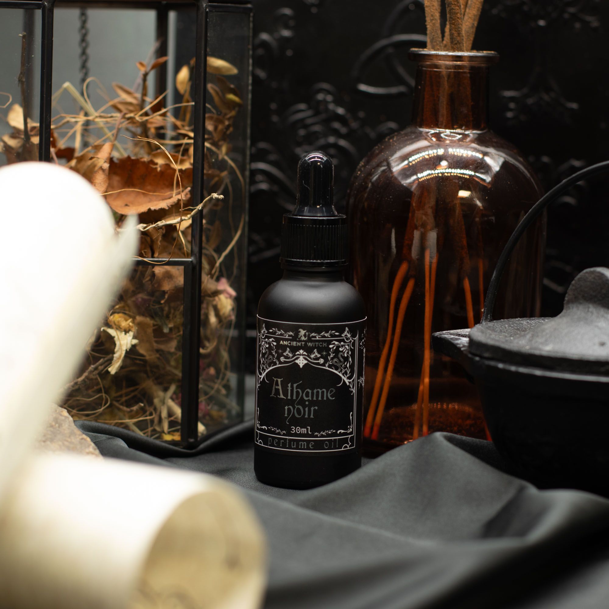 Ancient Witch Perfume Oil 30ml - Atheme Noir