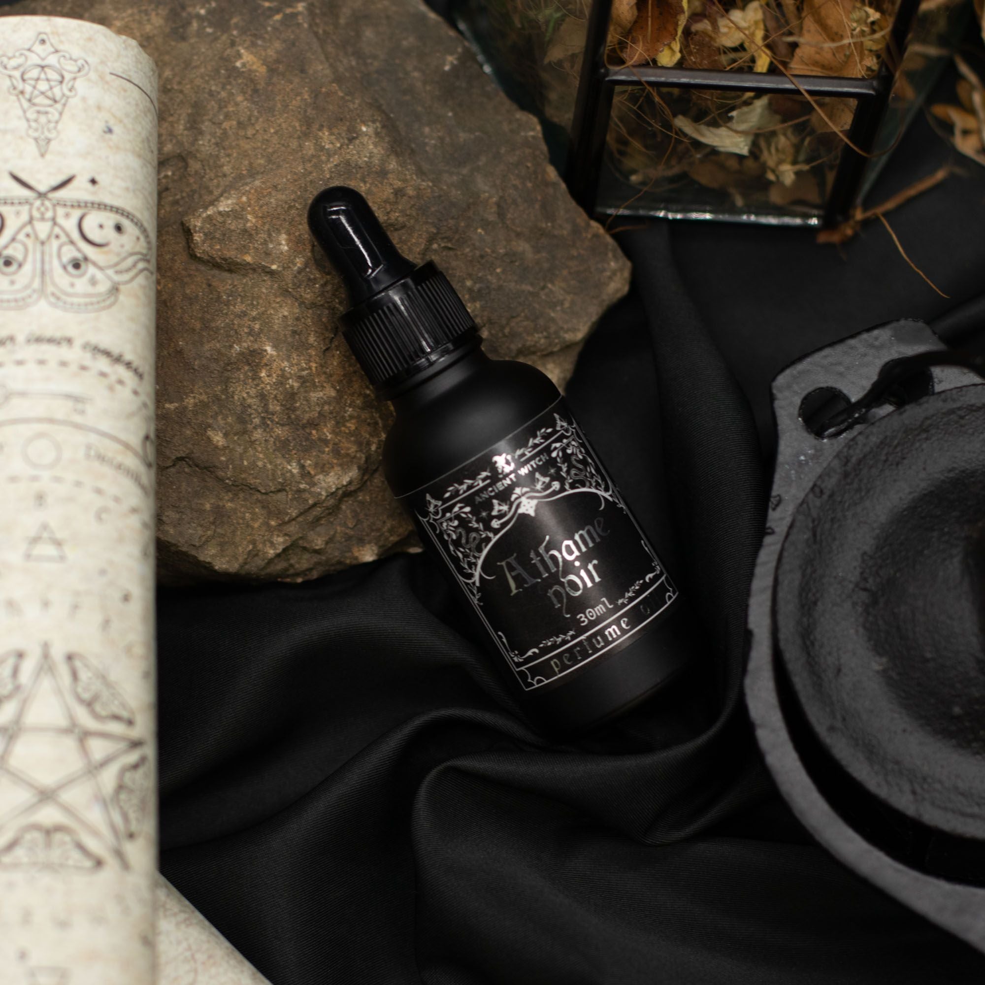 Ancient Witch Perfume Oil 30ml - Atheme Noir