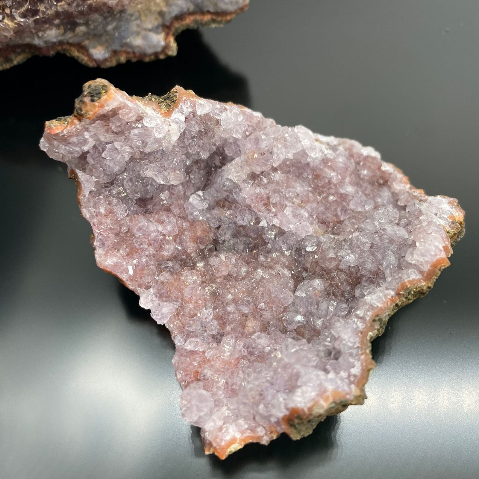 Mineral Specimens - Amethyst (Approx. 20 Pieces per Tray)