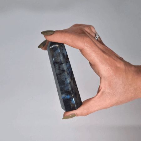 Madagascar Labradorite Point (Approx. 80–90 mm)