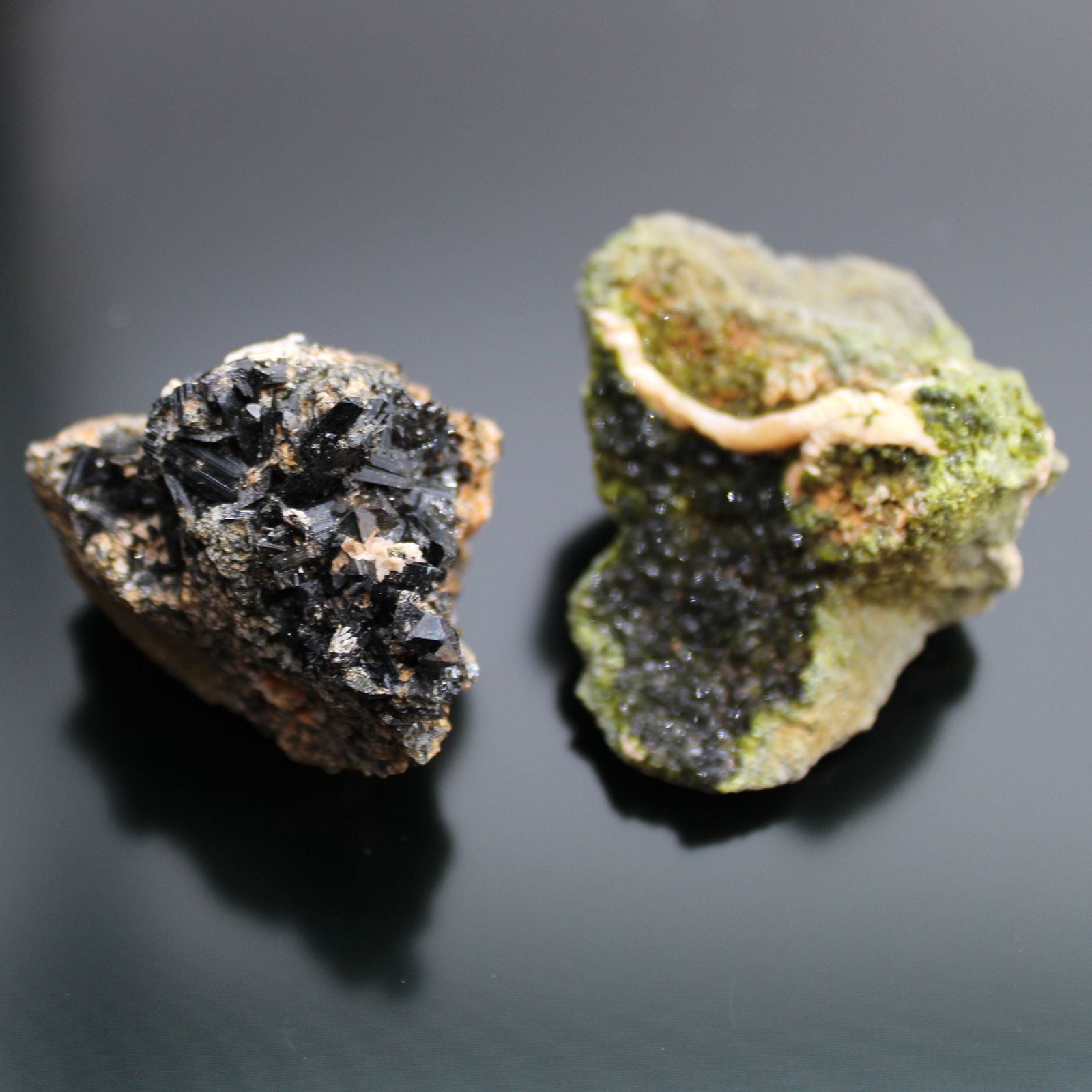 Mineral Specimens - Epidote (Approx. 10 Pieces per Tray)