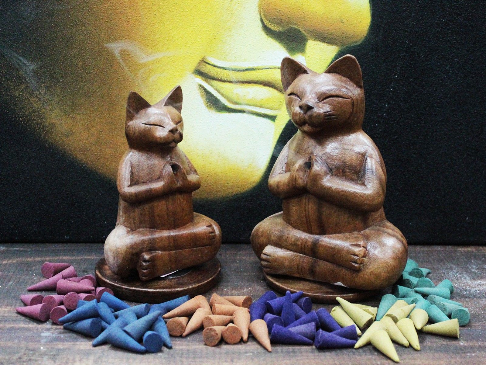 Räuchergefäße aus Suarholz, geschnitzt, groß – Yoga-Katze