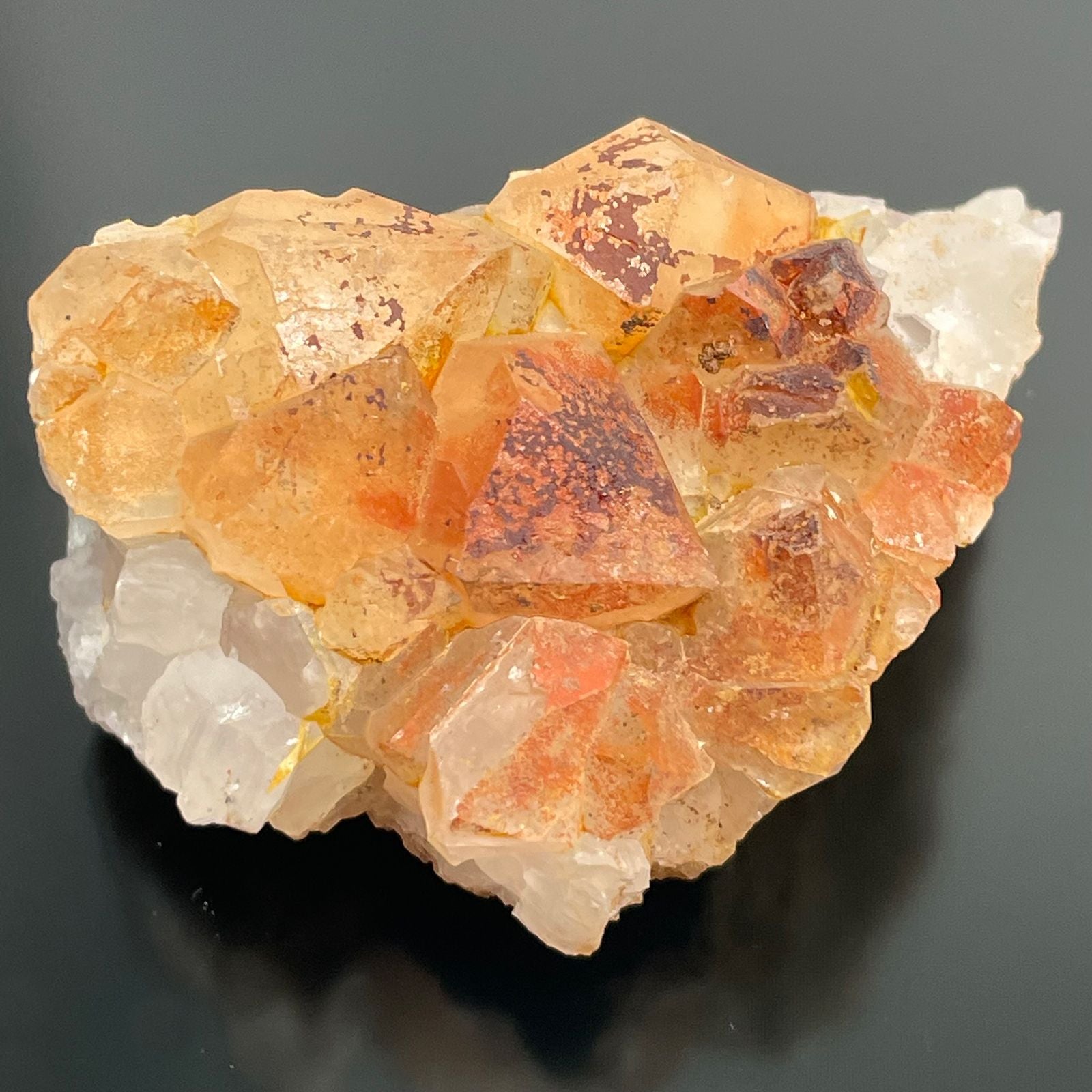 Mineral Specimens - Mixed Pieces (Approx. 24 Pieces per Tray)