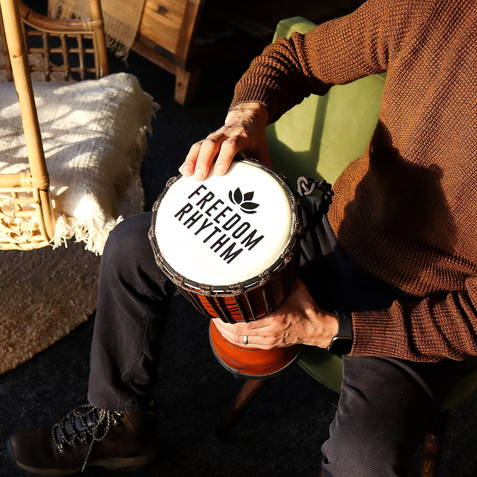 Pro Djembe Drum Medium  - Freedom Rhythm (high) - 40cm (18cm Diia)