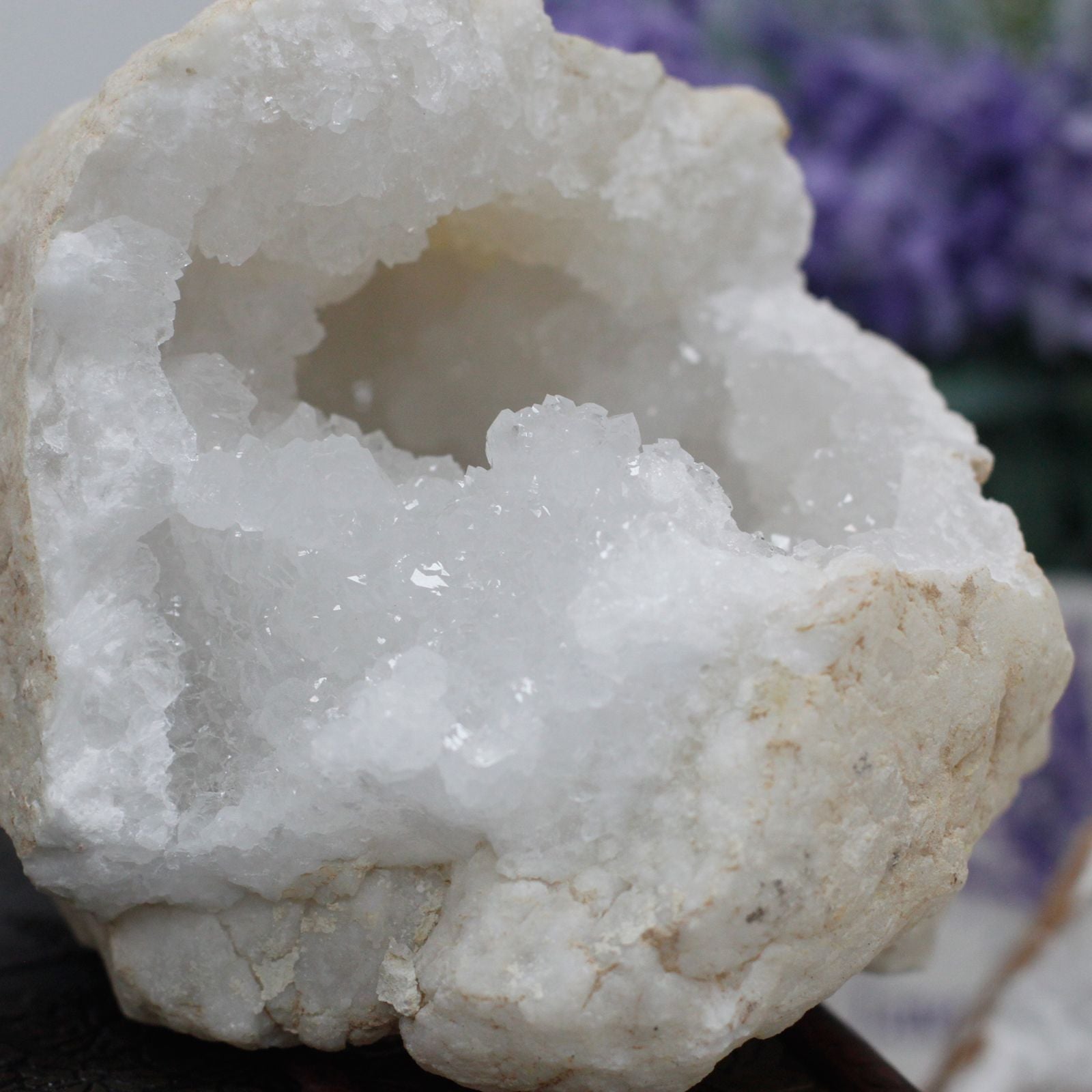 Calcite Geode 10–12 cm