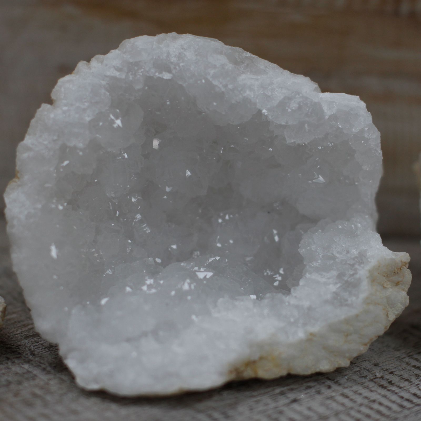 Calcite Geode 8–9 cm