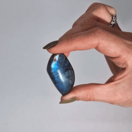 Madagaskar Labradorit Lövstenar (ca 13-20g 40-50mm)