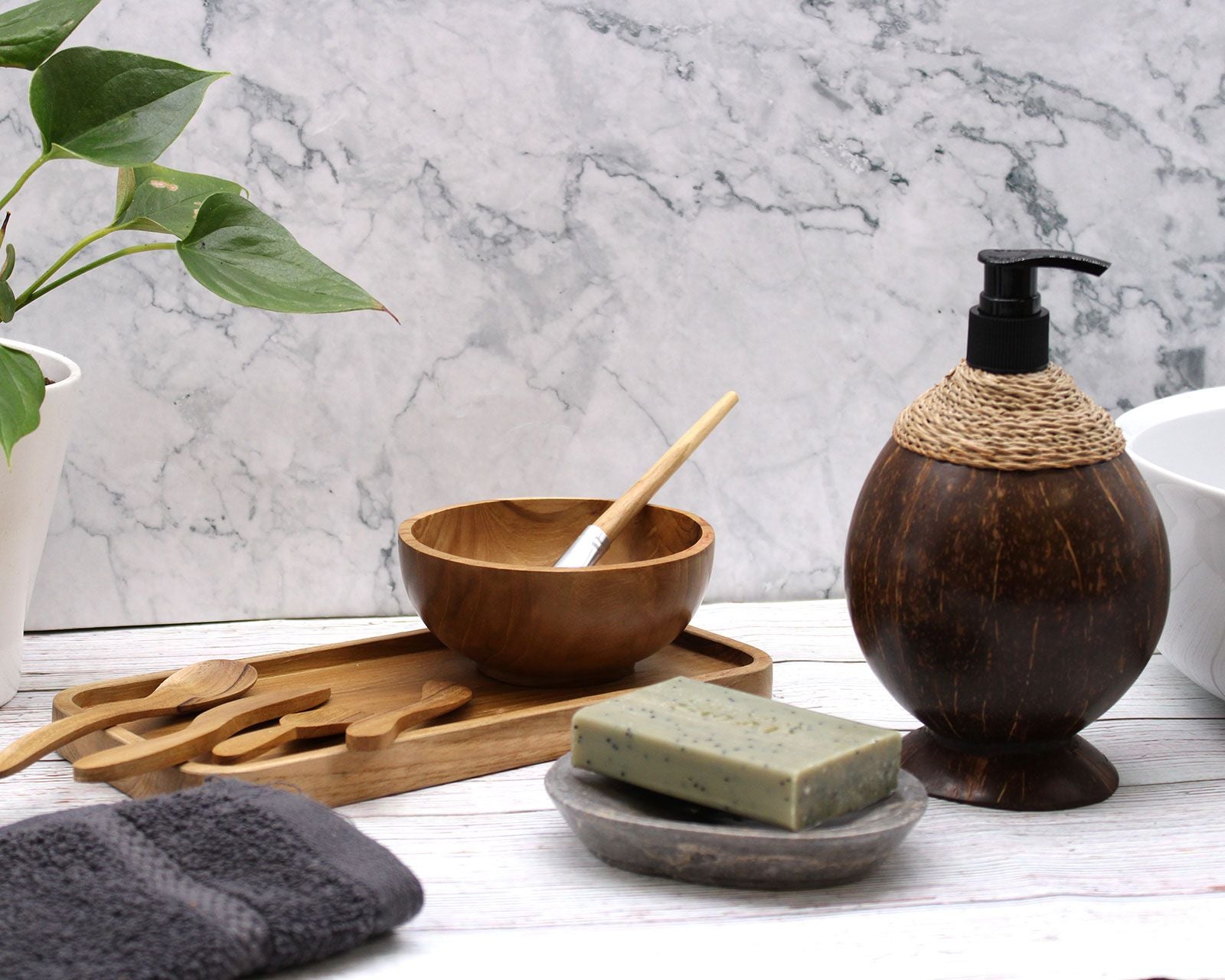 Coconut Wood – Soap Dispenser 150ml