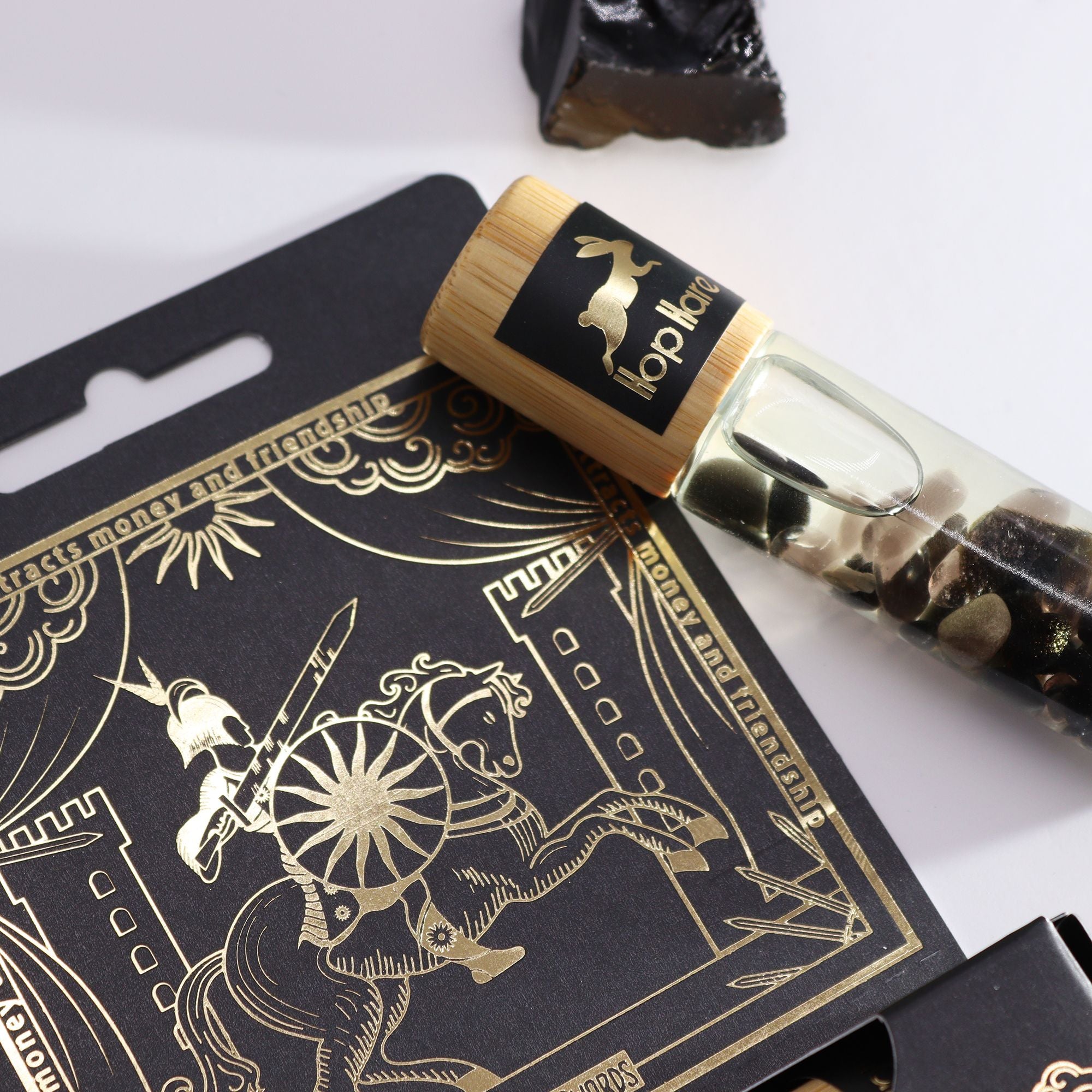 Hop Hare Tarot Roll-On – The Knight